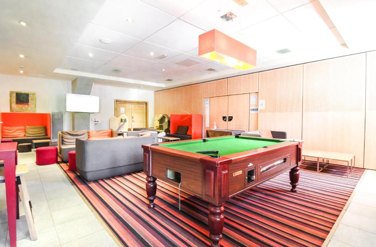 South Facing 2-Bed Apartment With Fireplace, Terrasses Deos 福勒恩 外观 照片