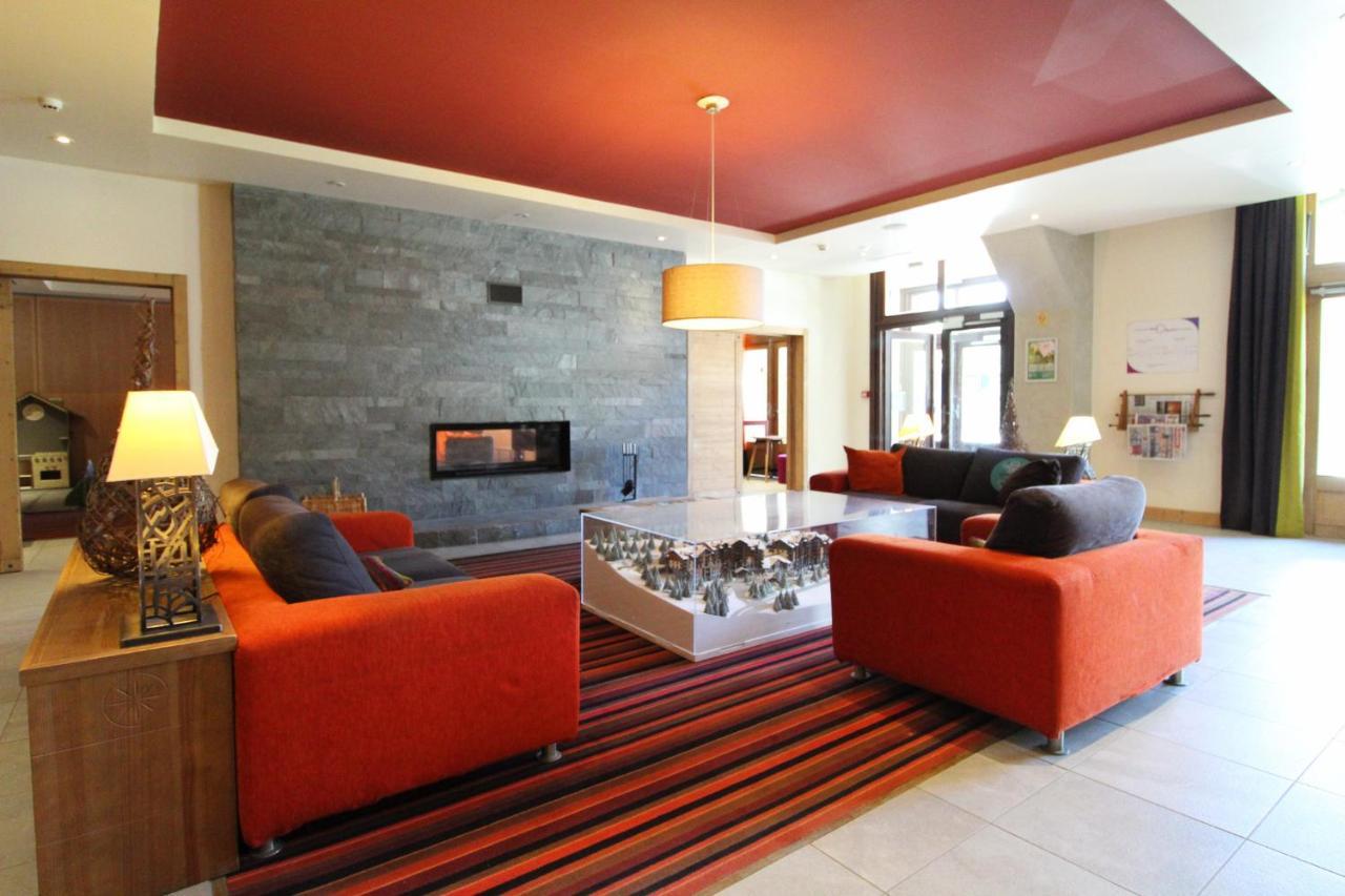 South Facing 2-Bed Apartment With Fireplace, Terrasses Deos 福勒恩 外观 照片